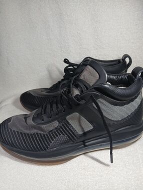 Nike Mens Lebron x John Elliot Collaboration Designed  In 2019. Size 8 Men's.